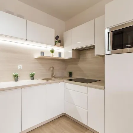 Waterline Apartment