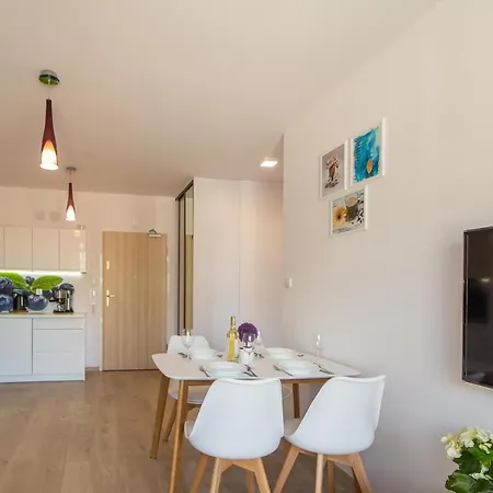 Waterline Apartment