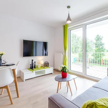 Waterline Apartment *